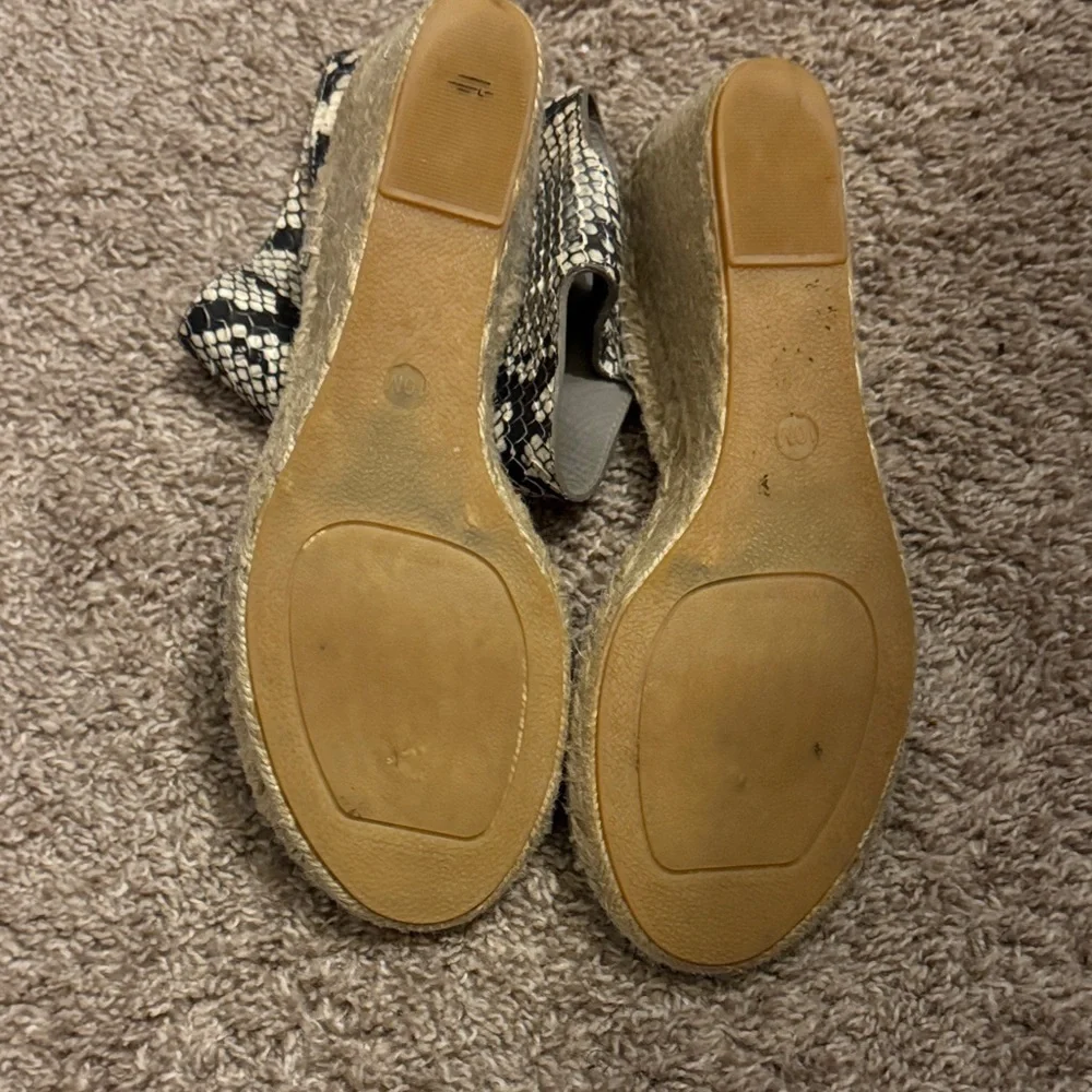 Vince stylish espadrilles